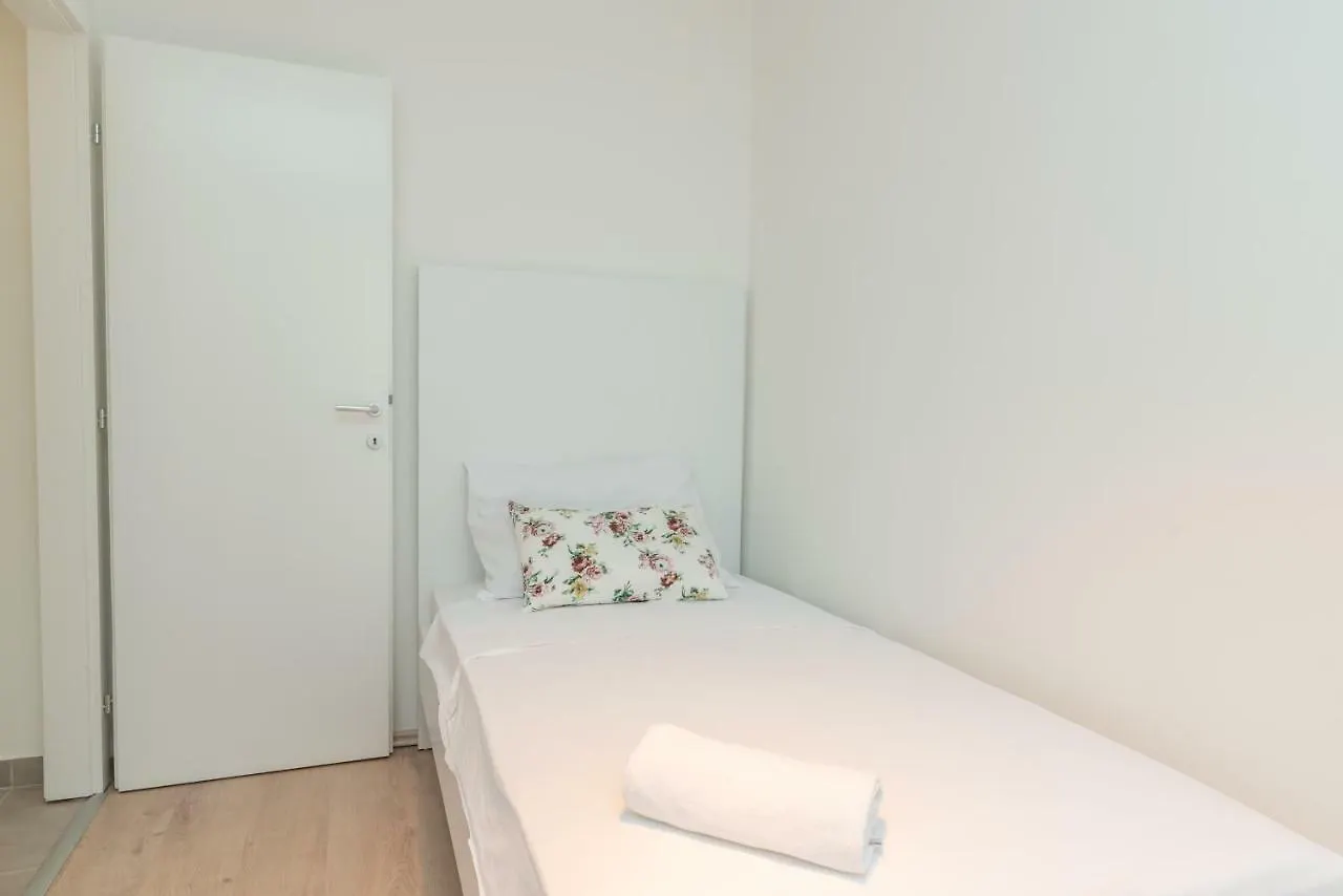 Apartment Lena Trogir Croatia