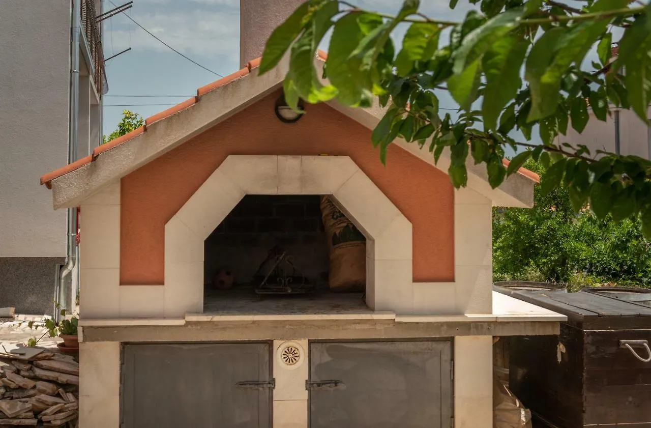 Apartment Lena Trogir